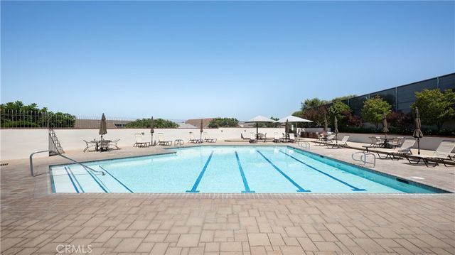 2001 Yacht Resolute, Newport Beach, CA 92660