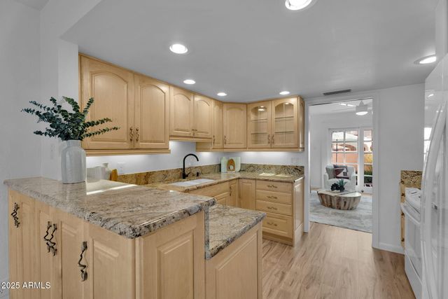 6150 N SCOTTSDALE Road 36, Paradise Valley, AZ 85253