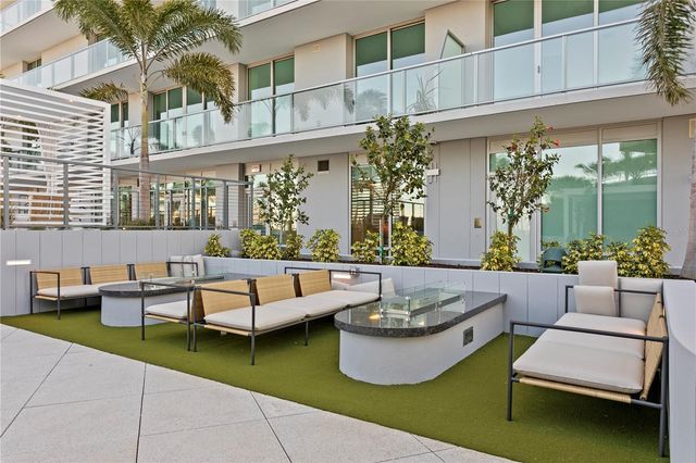 400 CENTRAL AVENUE 2806, St Petersburg, FL 33701
