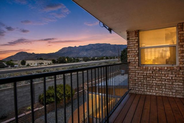 9515 Macallan Road NE, Albuquerque, NM 87109