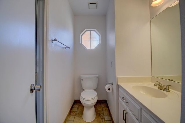 9515 Macallan Road NE, Albuquerque, NM 87109