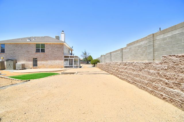 9515 Macallan Road NE, Albuquerque, NM 87109