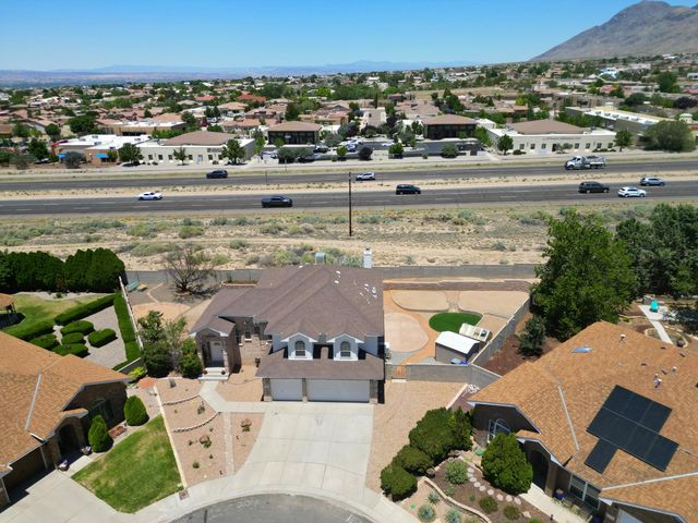 9515 Macallan Road NE, Albuquerque, NM 87109
