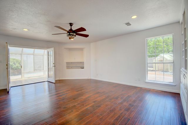 9515 Macallan Road NE, Albuquerque, NM 87109