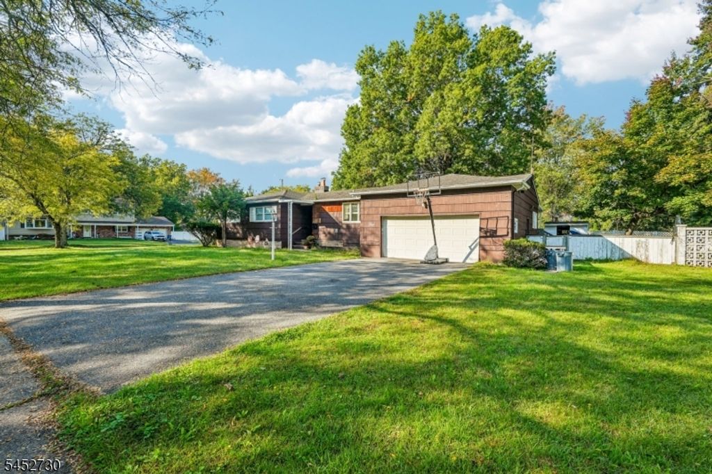 1 Raleigh Ln, Wayne Twp., NJ 07470 — photo 2