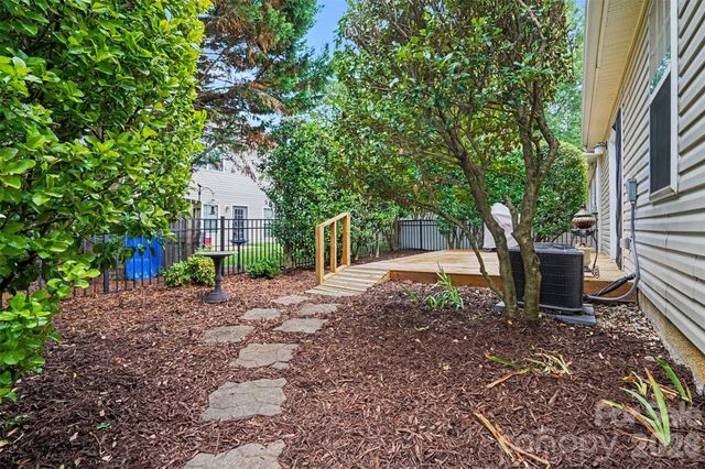 9640 Storybook Avenue NW, Concord, NC 28027
