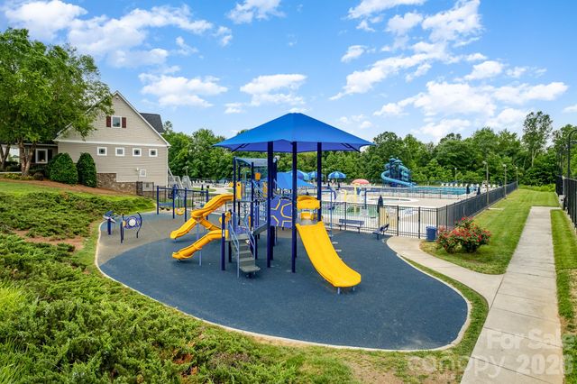 9640 Storybook Avenue NW, Concord, NC 28027
