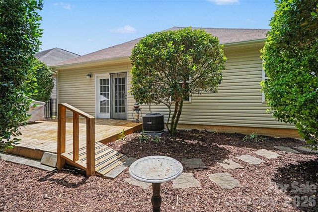 9640 Storybook Avenue NW, Concord, NC 28027