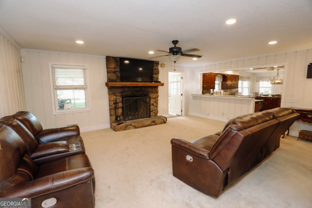 1017 Bruce Jackson Road, Newnan, GA 30263