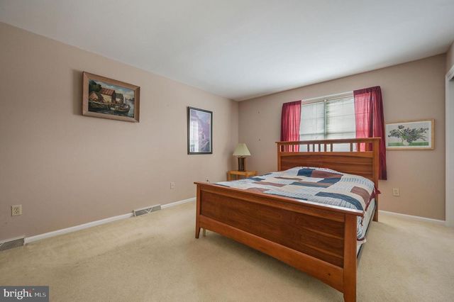 24 GRISTMILL DR, Dover, DE 19904