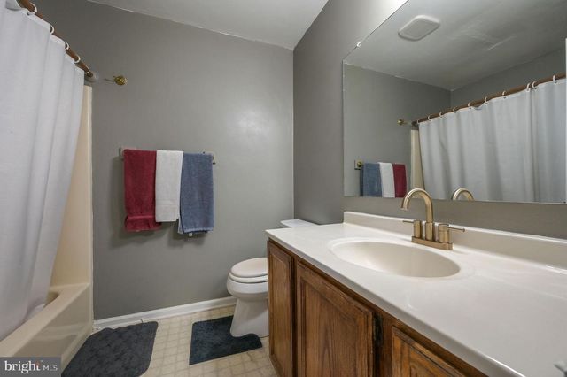 24 GRISTMILL DR, Dover, DE 19904