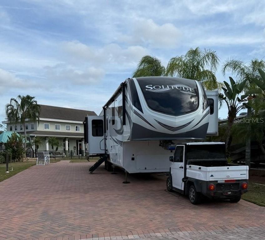 6758 AMANDA VISTA CIRCLE, Land O Lakes, FL 34637