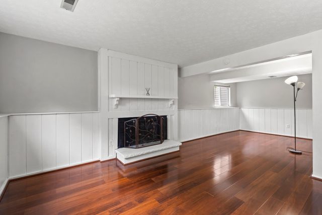 2121 Steffi Drive, Hilliard, OH 43026