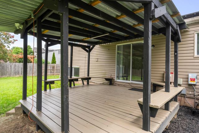 2121 Steffi Drive, Hilliard, OH 43026