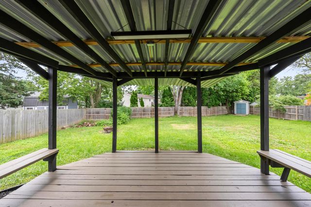 2121 Steffi Drive, Hilliard, OH 43026