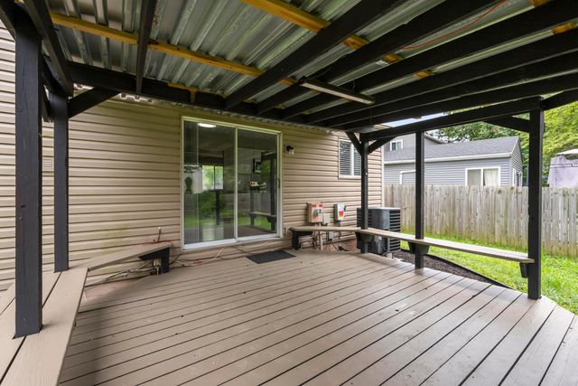 2121 Steffi Drive, Hilliard, OH 43026