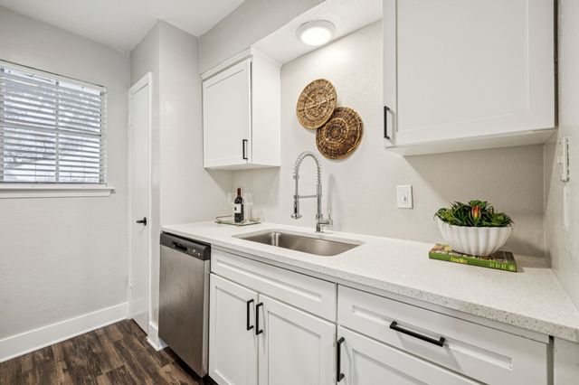 15545 El Estado Drive, Dallas, TX 75248