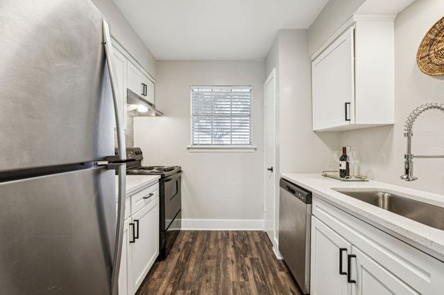 15545 El Estado Drive, Dallas, TX 75248