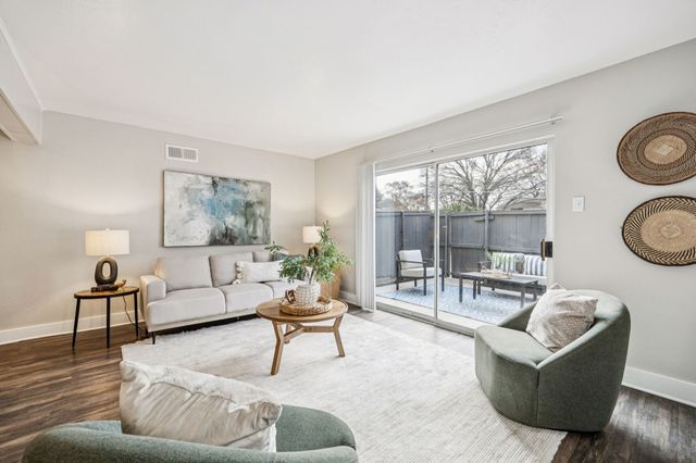 15545 El Estado Drive, Dallas, TX 75248