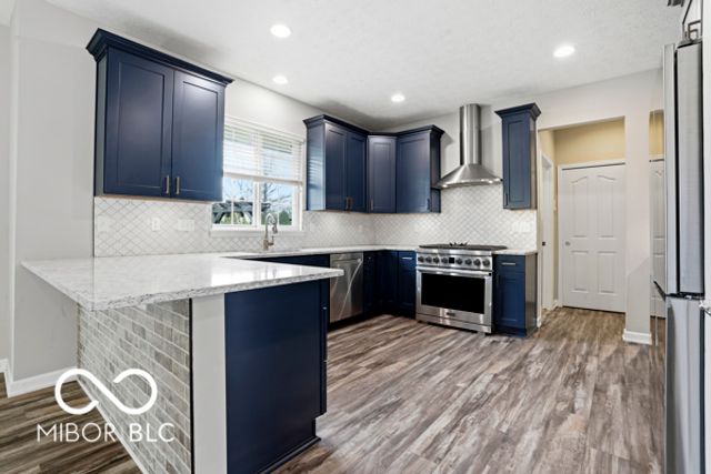 11978 Boothbay Lane, Fishers, IN 46037