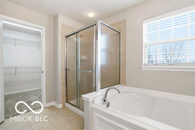 11978 Boothbay Lane, Fishers, IN 46037