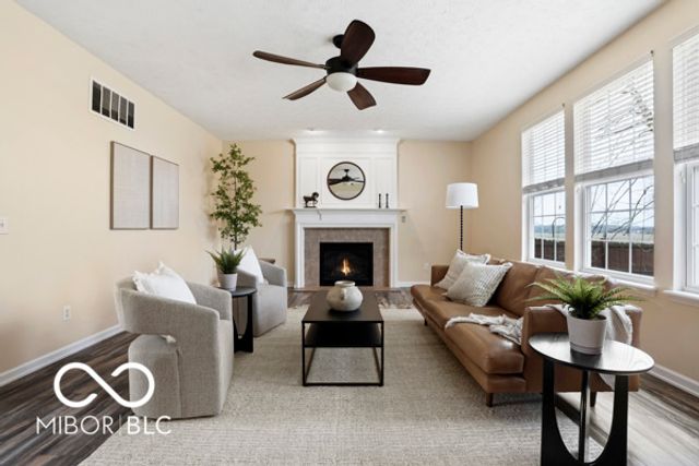 11978 Boothbay Lane, Fishers, IN 46037