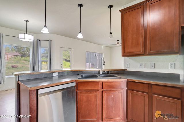 6775 W Wellington Drive, Wasilla, AK 99623