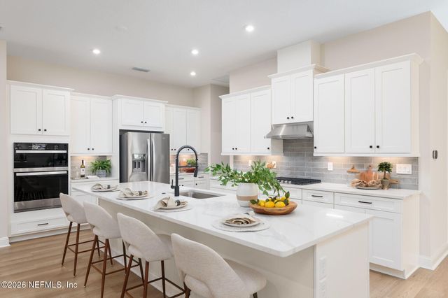 329 PELTON Place, St. Johns, FL 33259