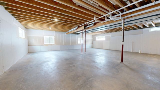 154 Chase Court, Essex, VT 05452