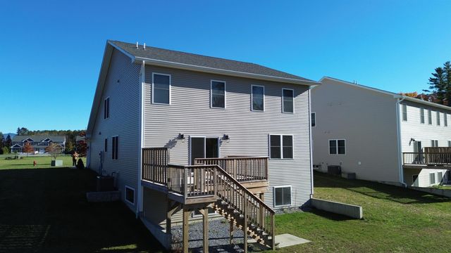 154 Chase Court, Essex, VT 05452