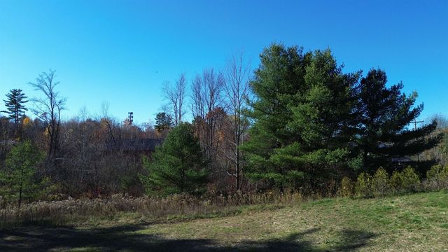 154 Chase Court, Essex, VT 05452