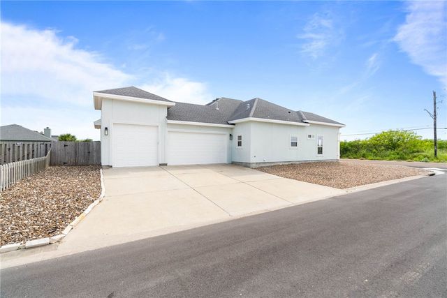 14702 Aquarius St, Corpus Christi, TX 78418