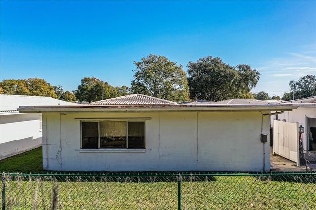 746 BARBER CIRCLE, Lakeland, FL 33803