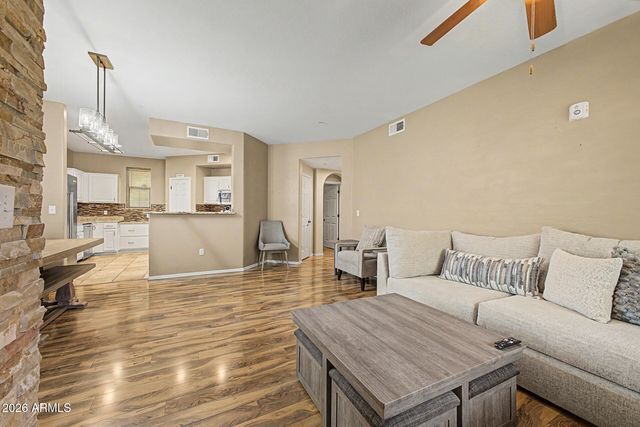 14575 W MOUNTAIN VIEW Boulevard 711, Surprise, AZ 85374