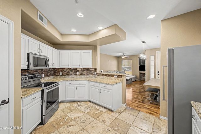 14575 W MOUNTAIN VIEW Boulevard 711, Surprise, AZ 85374