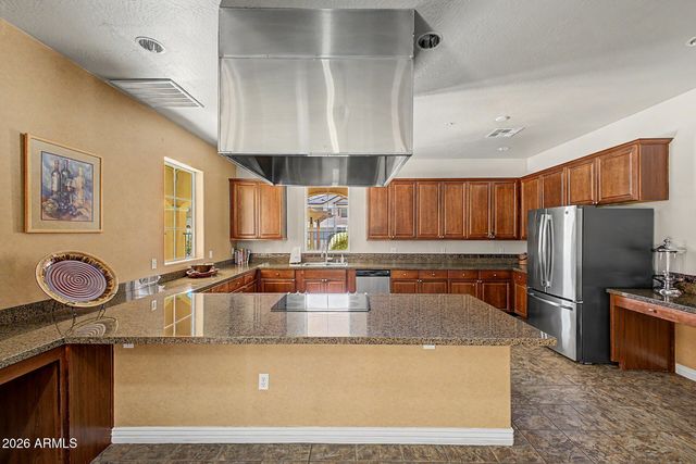 14575 W MOUNTAIN VIEW Boulevard 711, Surprise, AZ 85374