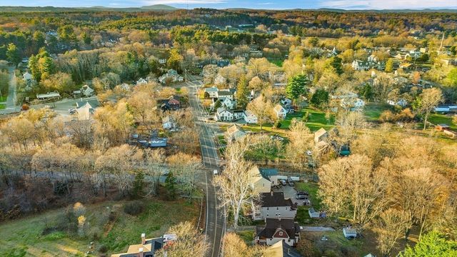 136 Mill St, Lancaster, MA 01523