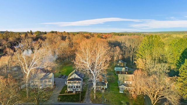 136 Mill St, Lancaster, MA 01523