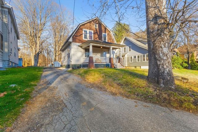 136 Mill St, Lancaster, MA 01523
