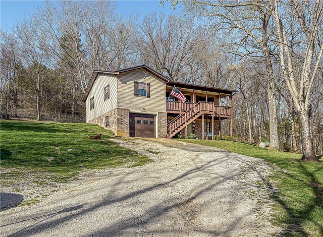 6609 Cottonwood Road, Harrison, AR 72601