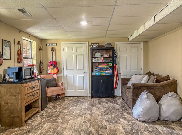 6609 Cottonwood Road, Harrison, AR 72601