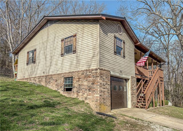6609 Cottonwood Road, Harrison, AR 72601