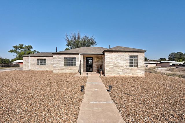 101 E 2nd St, Marfa, TX 79483