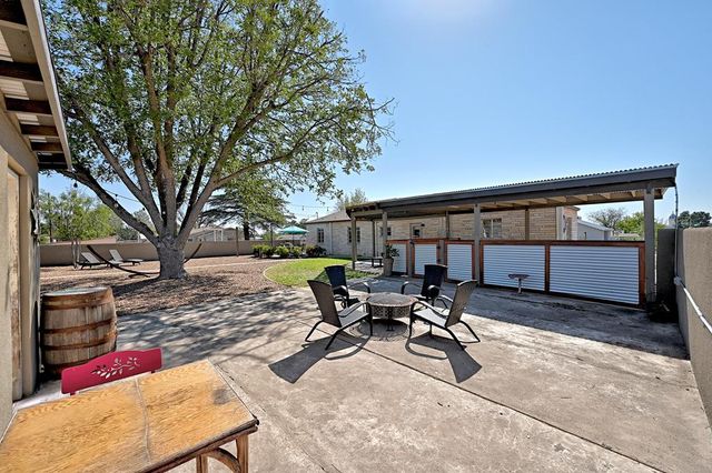 101 E 2nd St, Marfa, TX 79483
