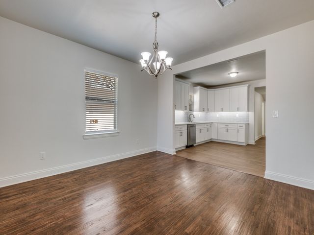 4306 Jamaica Street, Dallas, TX 75210