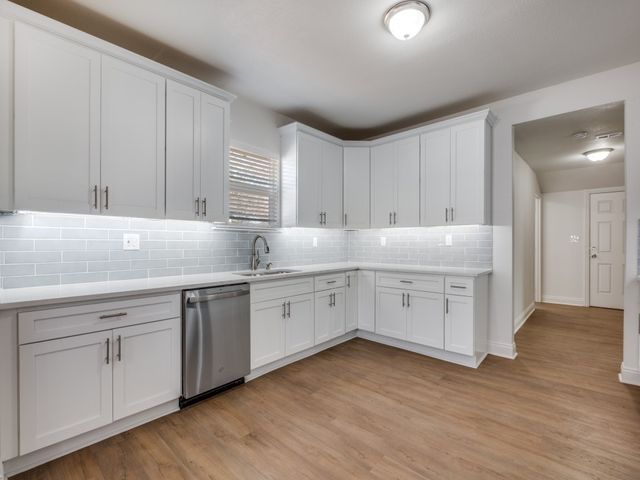 4306 Jamaica Street, Dallas, TX 75210