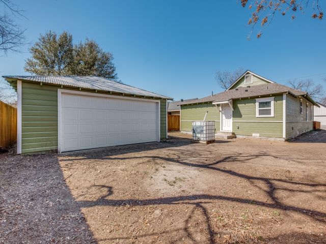 4306 Jamaica Street, Dallas, TX 75210