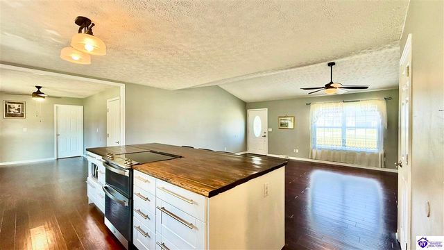 498 Boulder Drive, Elizabethtown, KY 42701
