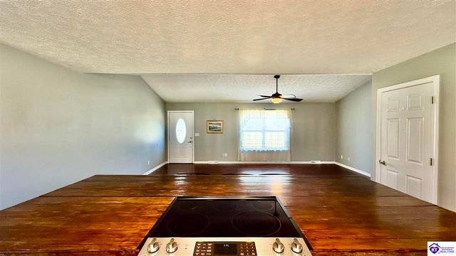 498 Boulder Drive, Elizabethtown, KY 42701