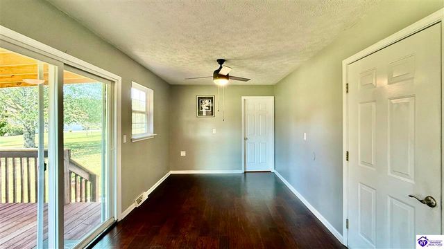 498 Boulder Drive, Elizabethtown, KY 42701